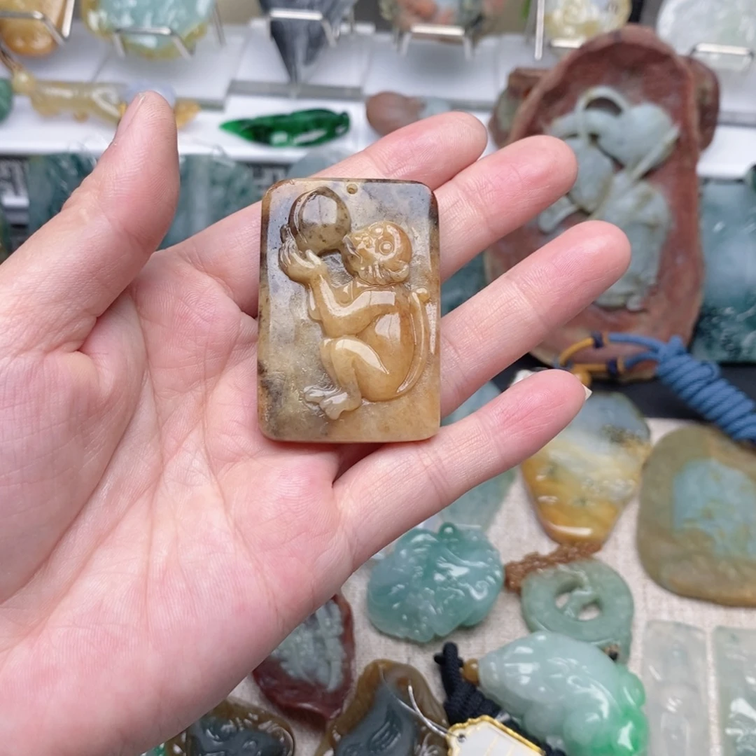 翡翠未镶嵌颈饰缅甸翡翠Ａ货挂件