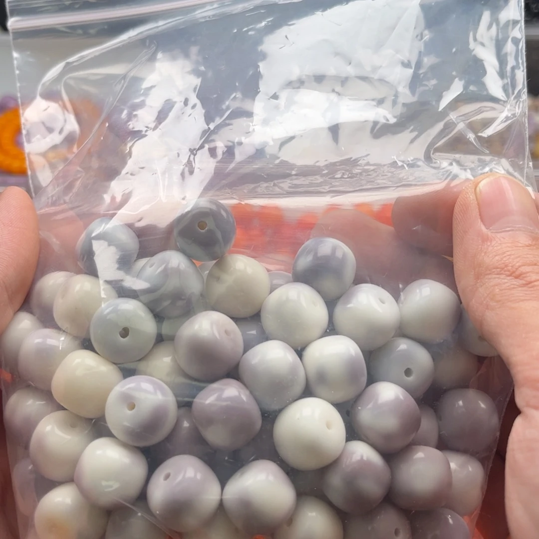 【闪购商品】白玉菩提吊坠R****.c14/干磨锅底