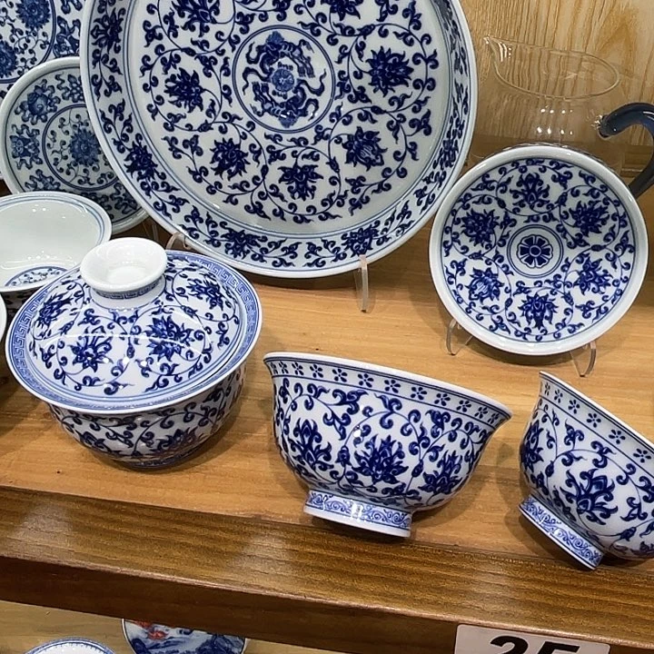 力***大青花缠吃了5件套茶具