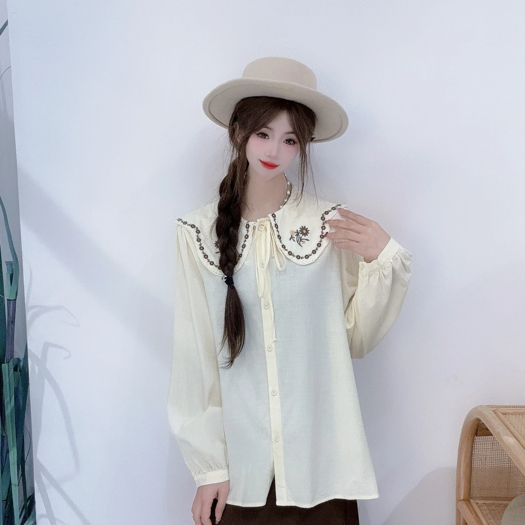 EC40532651甜美风娃娃领刺绣设计系带装饰品质感邻家乖巧减龄衬衫