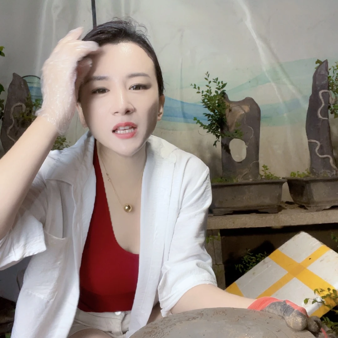 @***一无花朵喽吐握舞台呜呜呜哦KTVlow