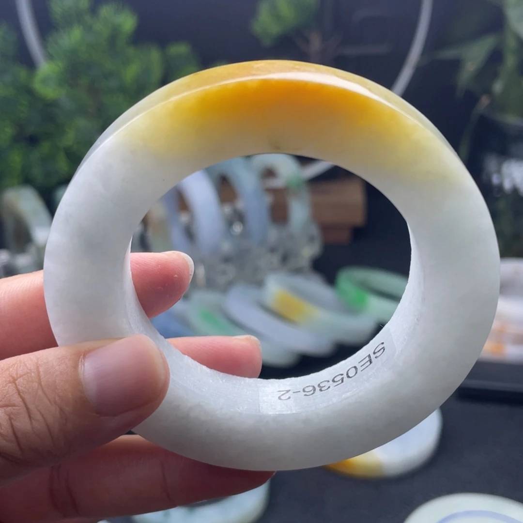 定制翡翠不退不换未镶嵌