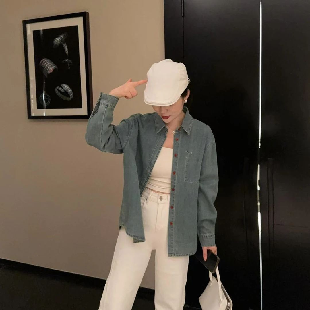 玳妮【小红扣】早春款 字母刺绣圆标港风衬衫 宽松休闲牛仔百搭小衫