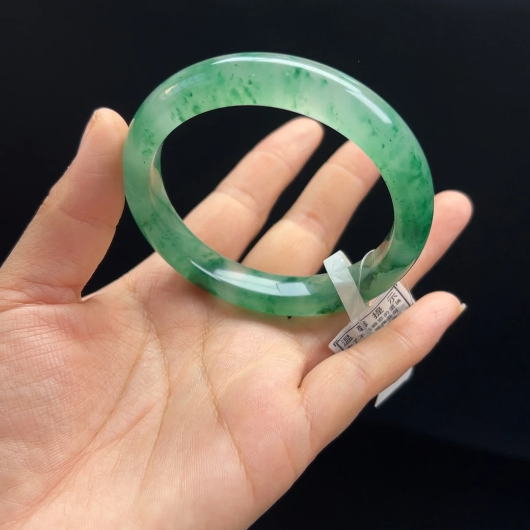 石英质玉未镶嵌手镯非洲翠5960