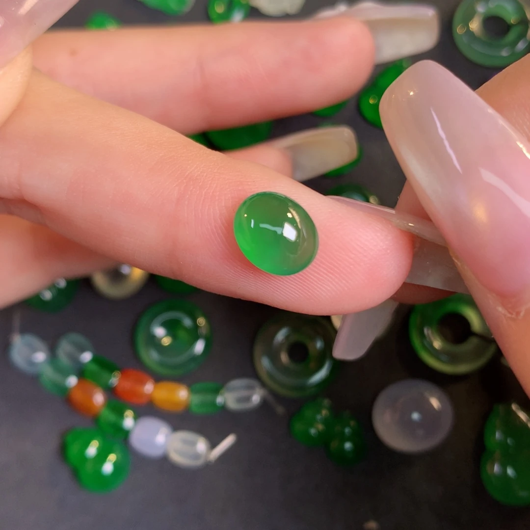 翡翠裸石翡翠翡翠8.42-6.84-3.64