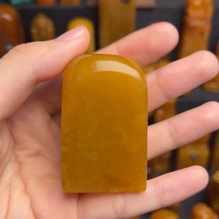 田黄石题材：工艺品