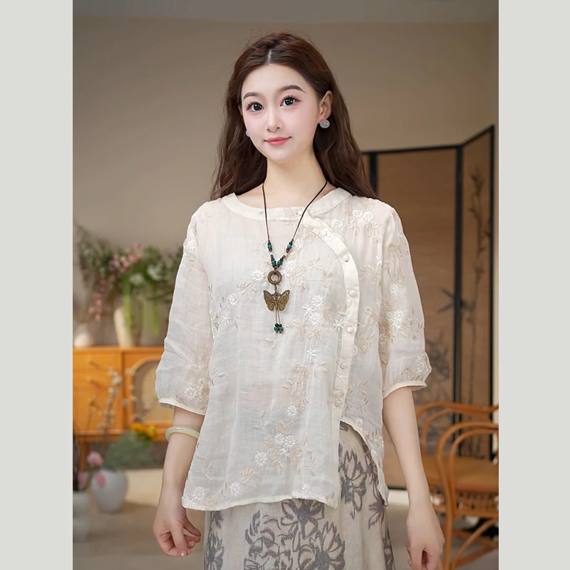 苎麻-复古民国风斜襟纽扣重工刺绣衬衫圆领七分袖上衣-W0007