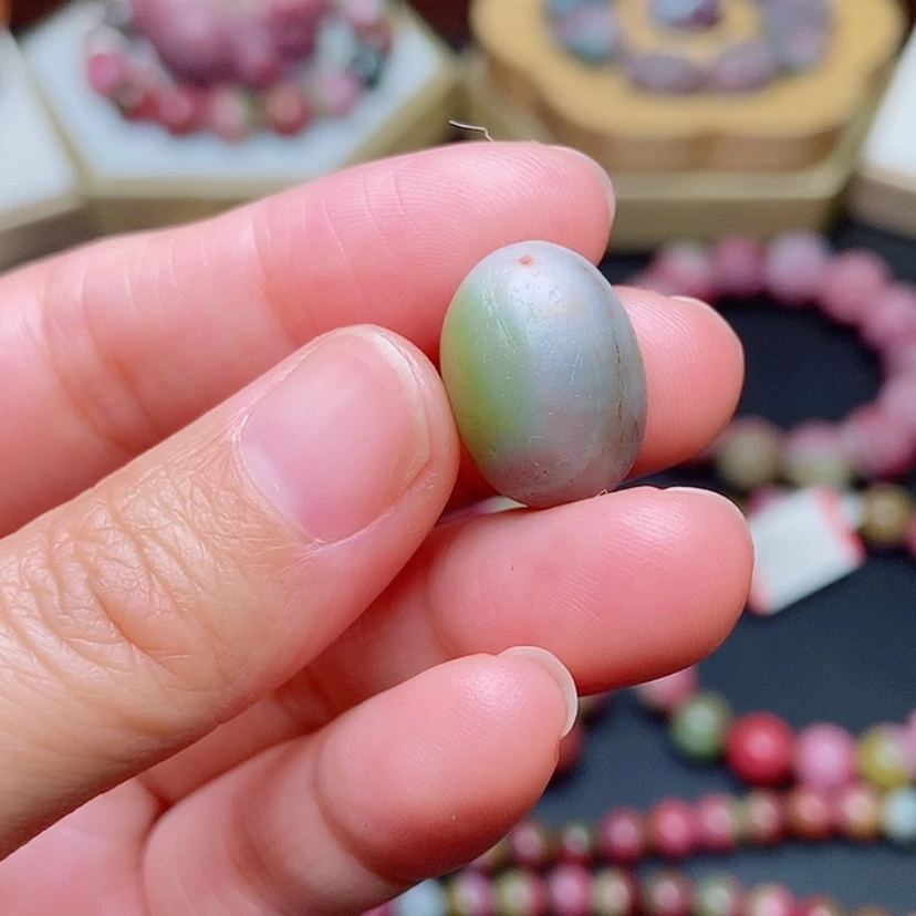 【闪购商品】未镶嵌玛瑙/玉髓珠宝半成品盐源玛瑙定制