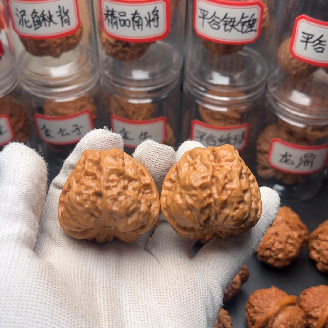 文玩核桃把件41精美蛤蟆头