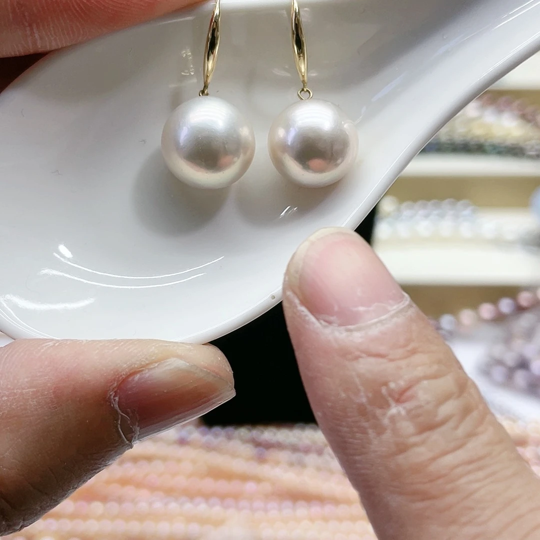 淡水珍珠耳饰18K金镶嵌