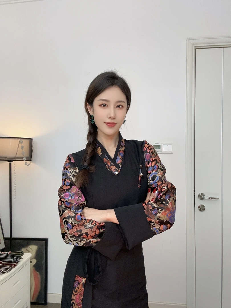 新款藏式V领西藏服博拉裙民族风女装气质连衣裙春夏气质显瘦时尚