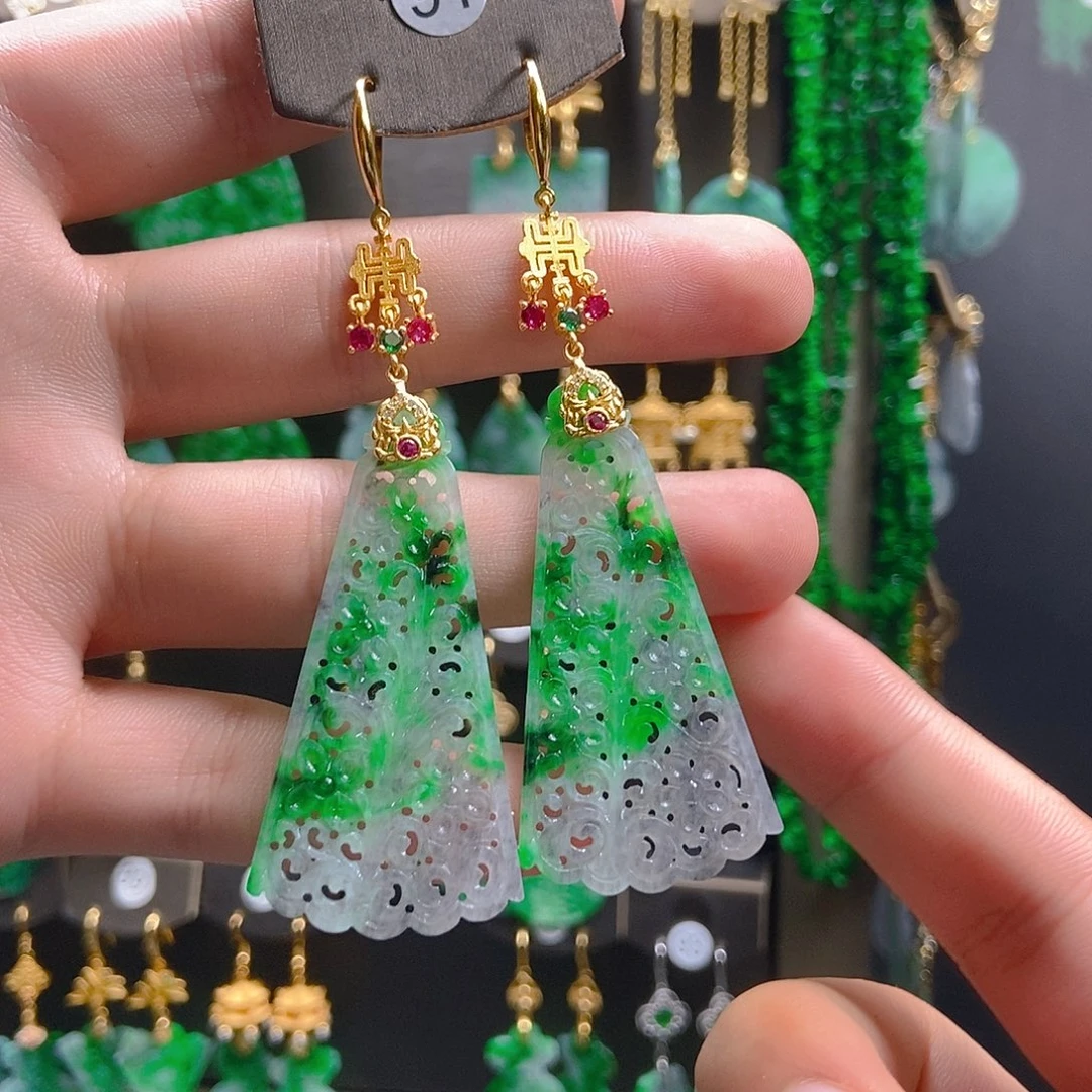 翡翠未镶嵌耳饰翡翠