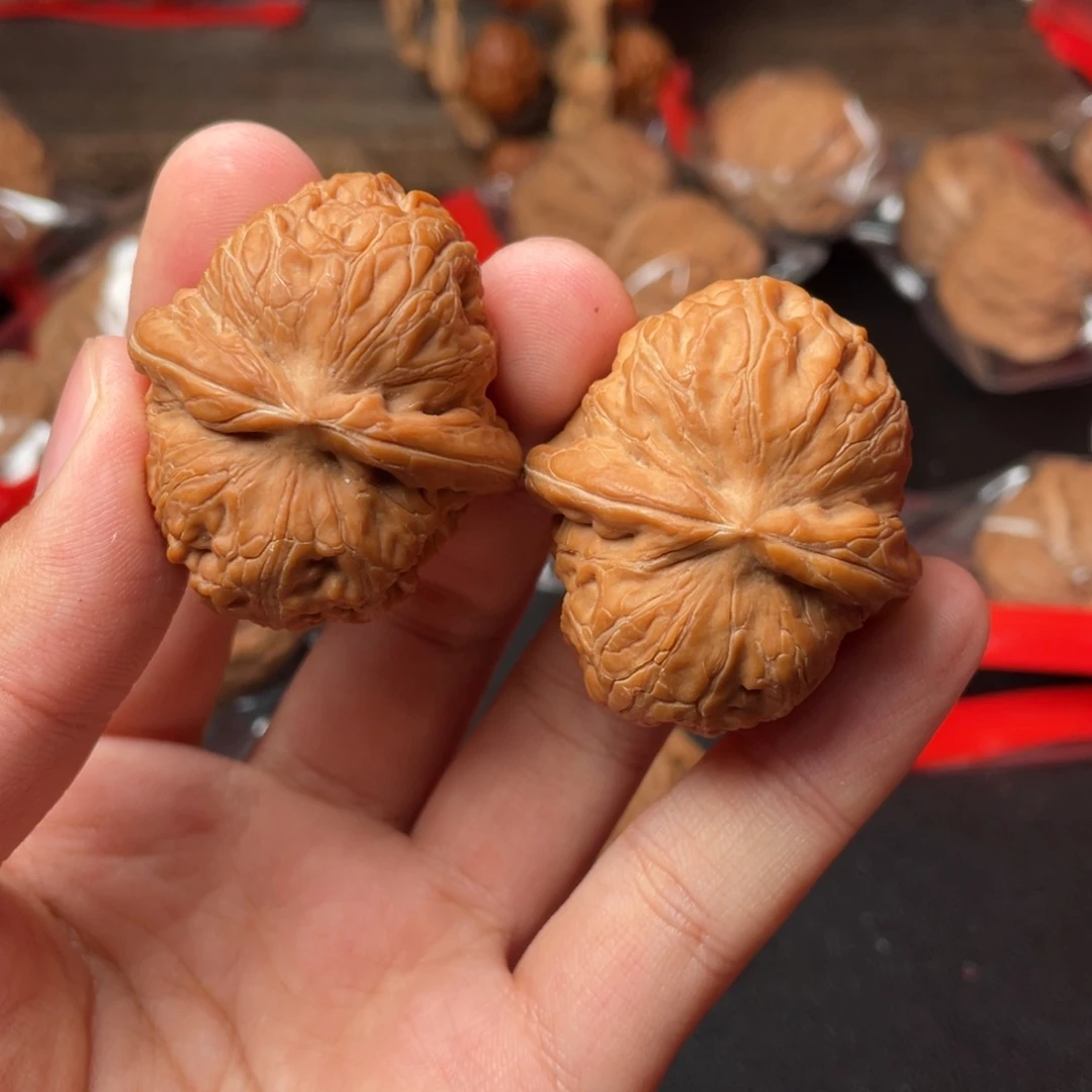 吊坠文玩核桃雨*