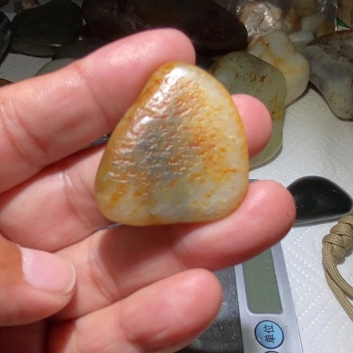 和田玉（子料）未镶嵌颈饰
