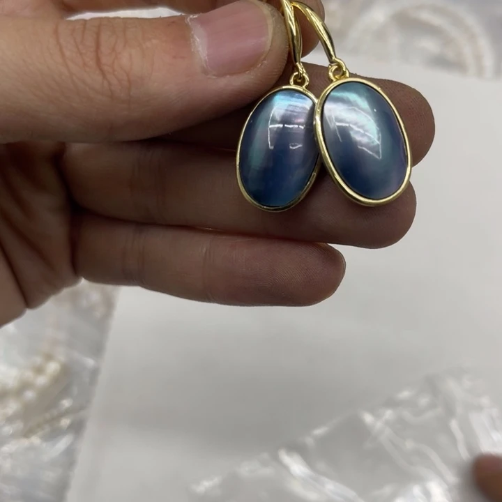 银S925镶嵌颈饰淡水珍珠马背