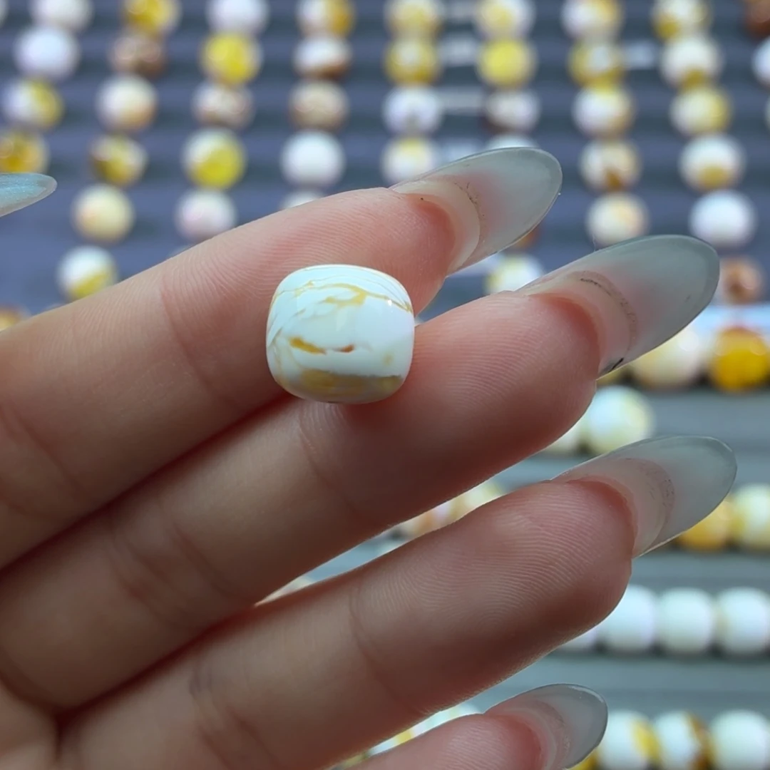 琥珀未镶嵌裸石蜜蜡11