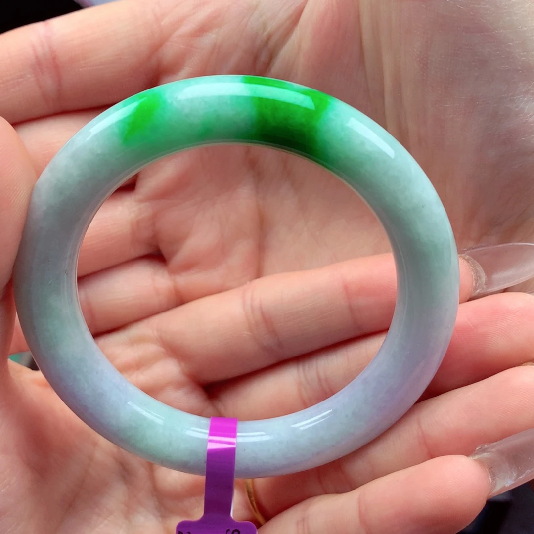 翡翠手镯未镶嵌缅甸翡翠