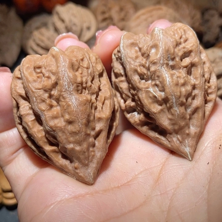 把件文玩核桃东北楸子小雪41