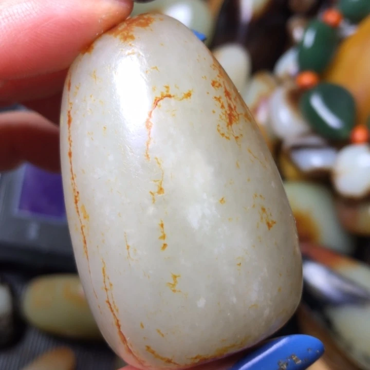 和田玉未镶嵌珠宝奇石