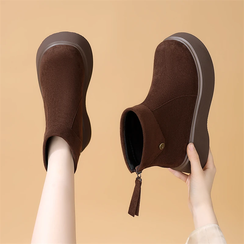 软底马丁靴女2025新款秋冬加绒加厚保暖后拉链厚底勃肯短靴配裙子