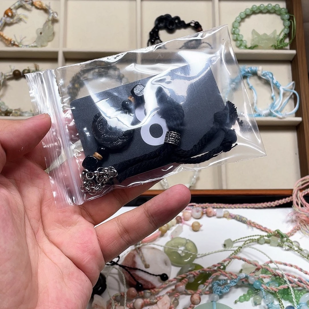 合金蛇纹石玉颈饰