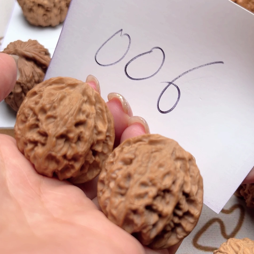 文玩核桃吊坠006号 37尺苹果