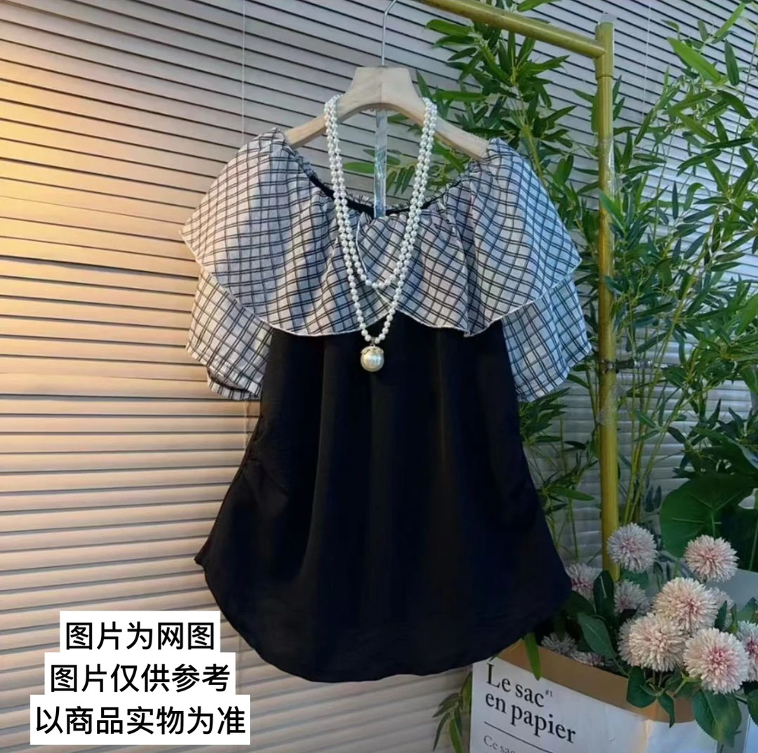 纯色拼接荷叶边一字领打底衫蕾丝格子夏季上衣宫廷风