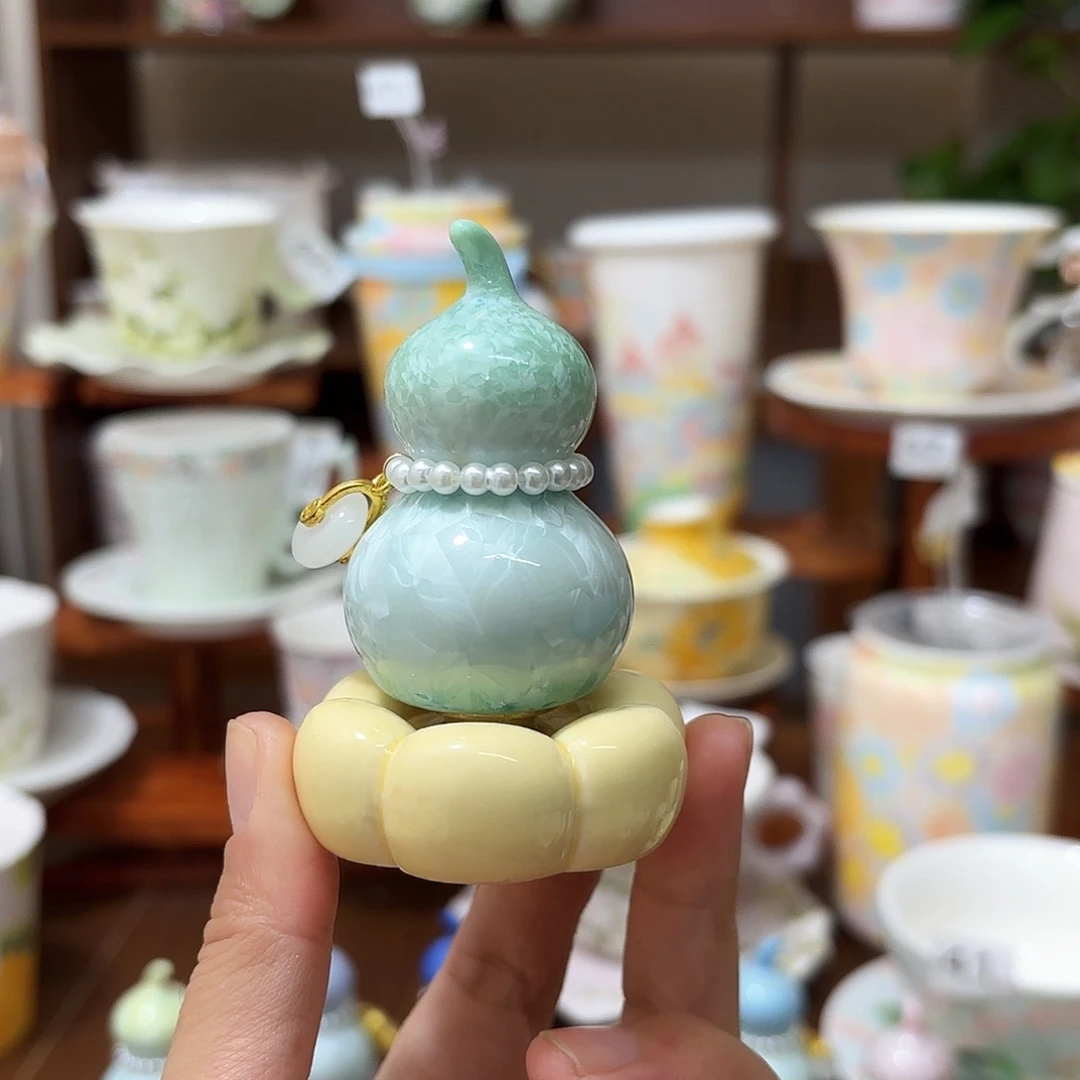 手绘创意高温釉下彩陶瓷