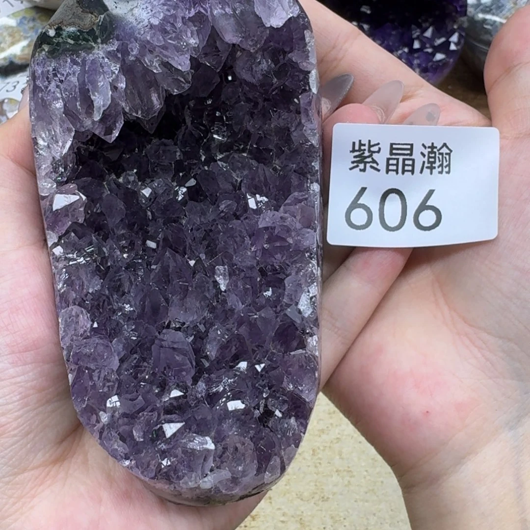 未镶嵌大型摆件（非配饰）水晶