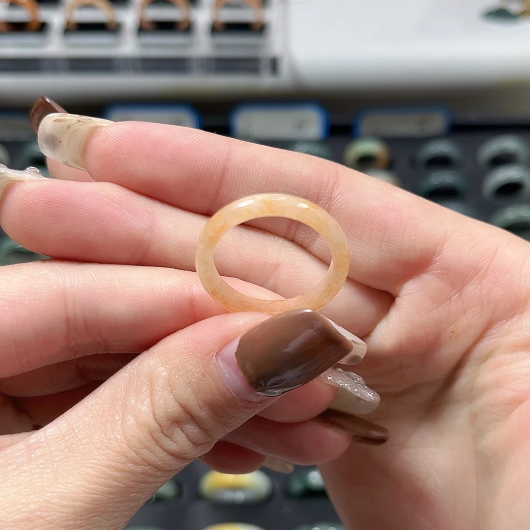 未镶嵌戒指翡翠翡翠