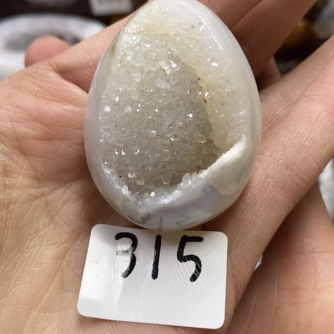 玛瑙/玉髓未镶嵌玛瑙摆件