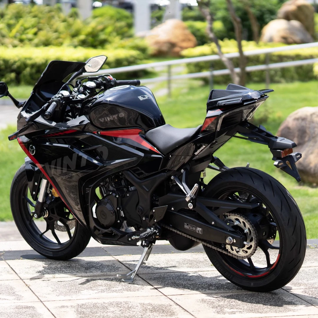 元图GP250后驼峰罩GP325通用无损直上带翅膀款后尾罩尾翼大驼峰