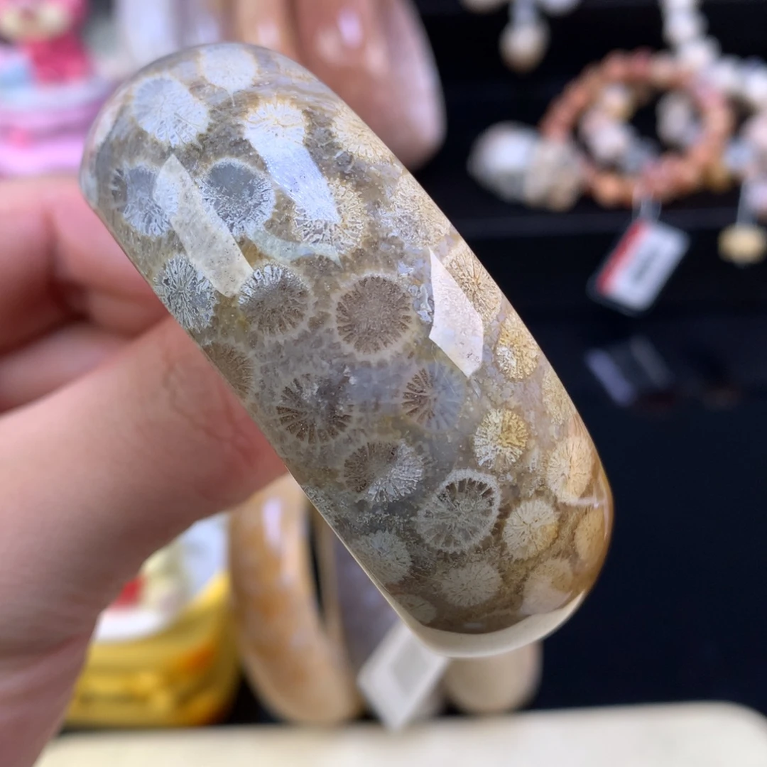 硅化珊瑚（珊瑚玉）未镶嵌颈饰60号52.4圈大柠檬