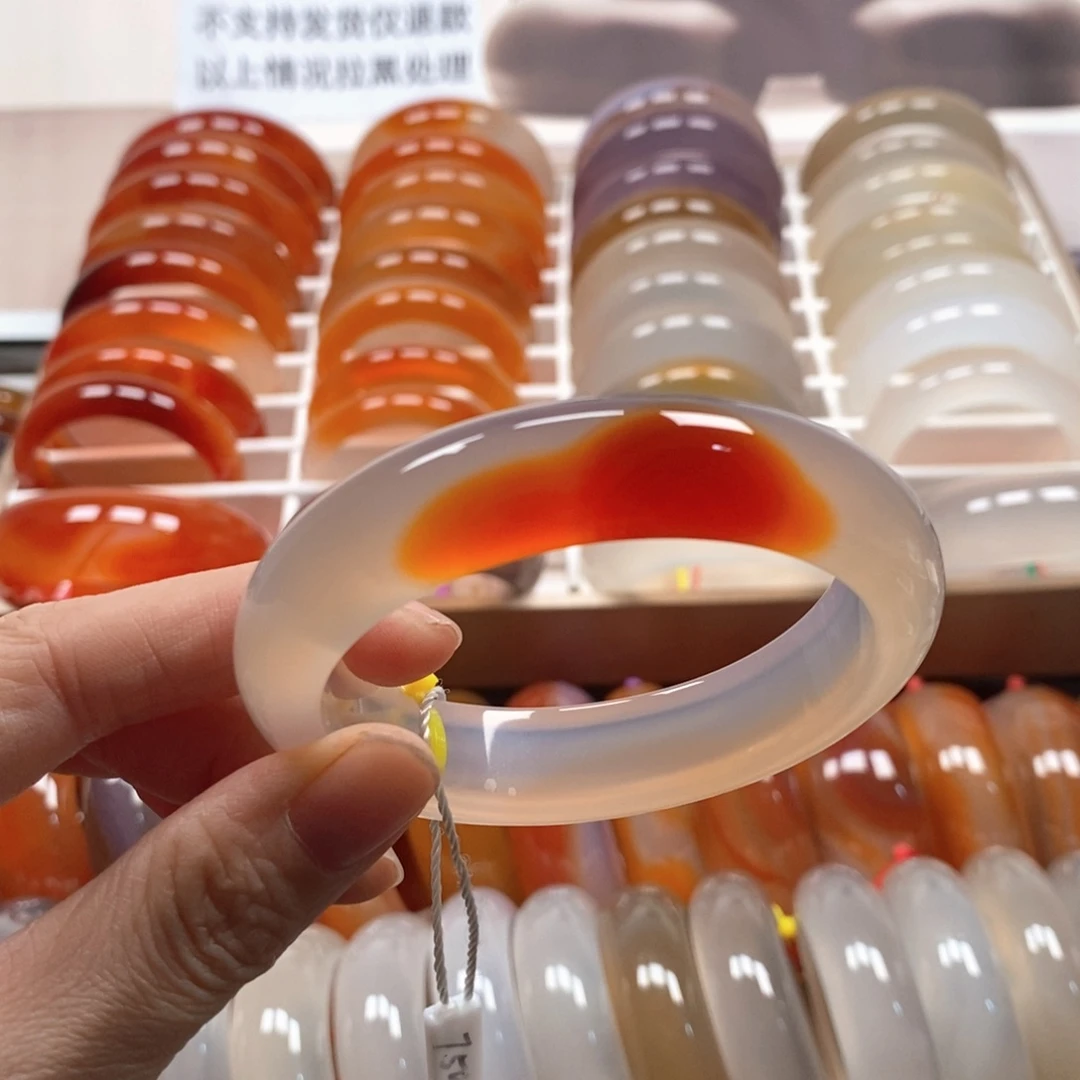 玛瑙/玉髓未镶嵌手镯