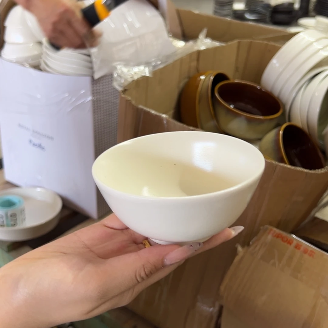 新骨瓷078微瑕麻布点点哑光4.5寸小碗