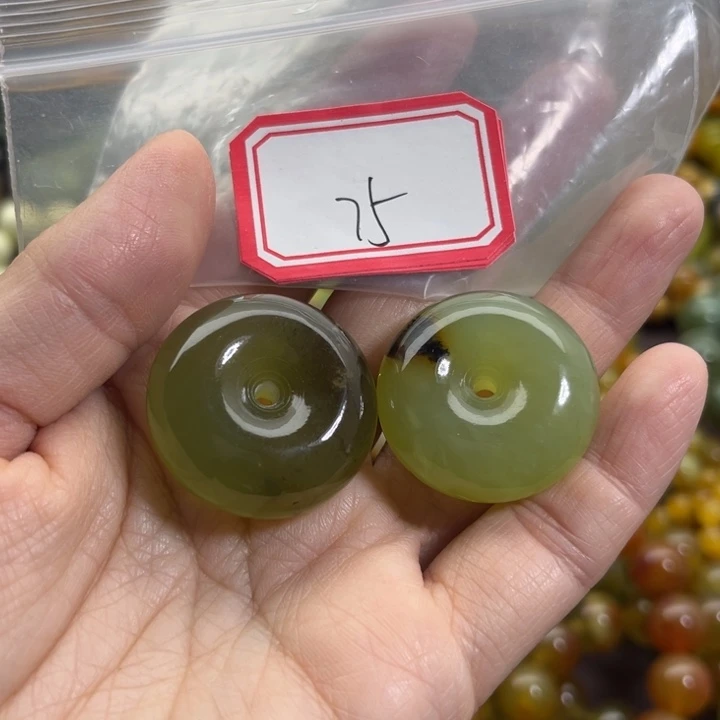 蛇纹石玉未镶嵌手链