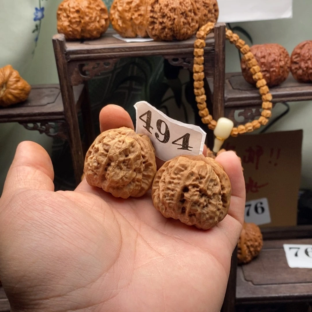 文玩核桃把件蛤蟆头