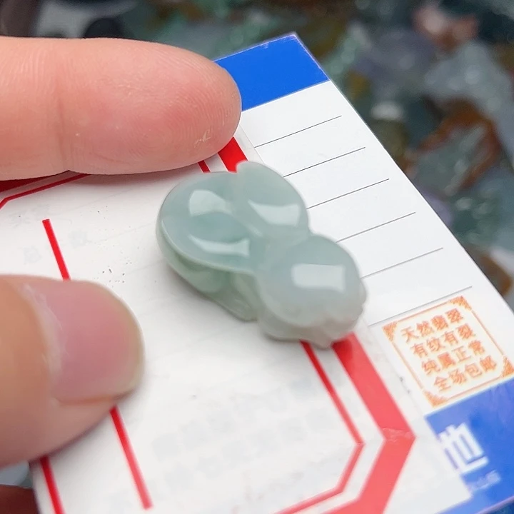 翡翠颈饰未镶嵌兔子 前途无量