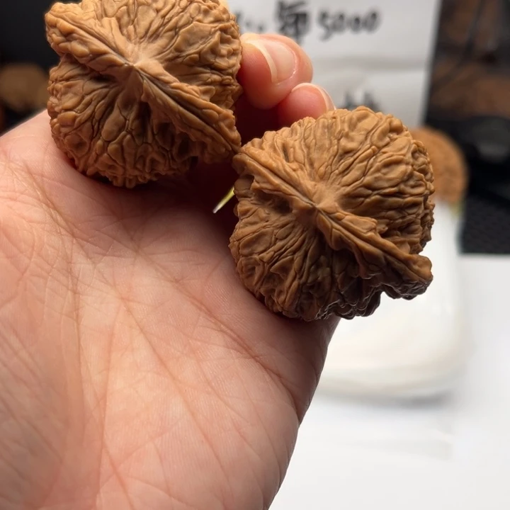 吊坠文玩核桃南疆44