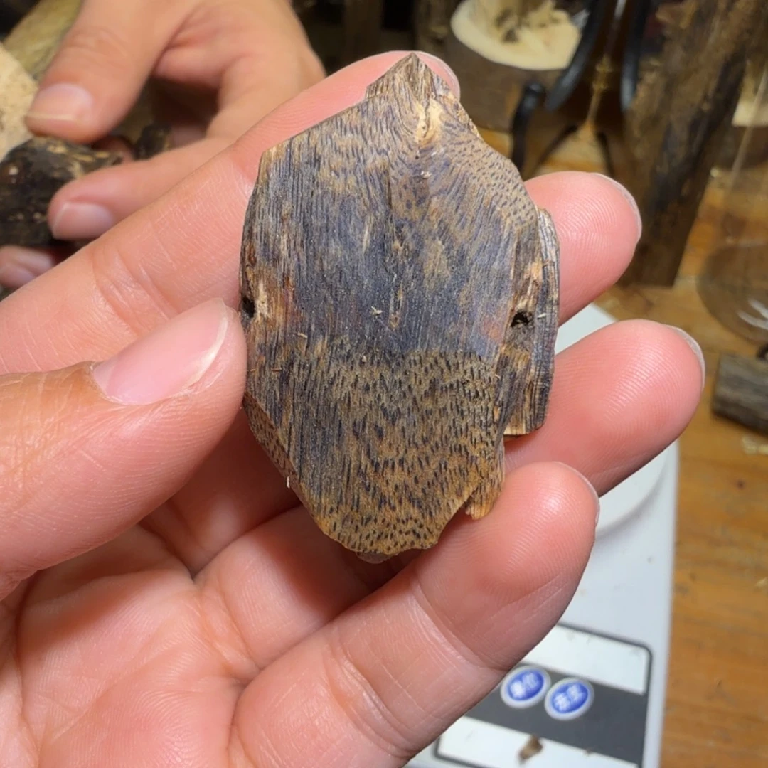 棋楠沉香白奇块料10克