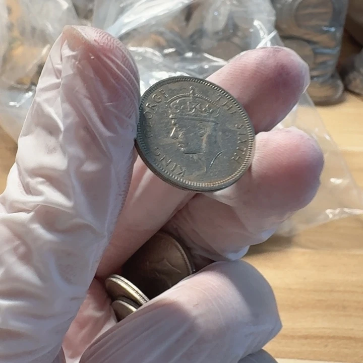 其他普通金属乔治白5豪流通品