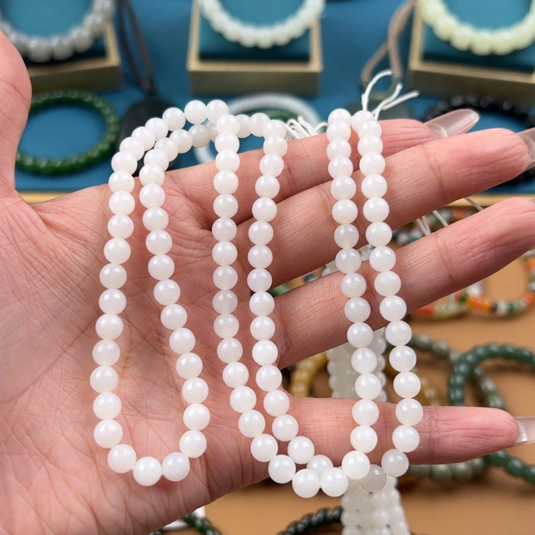 手链未镶嵌和田玉（糖玉）人**晴