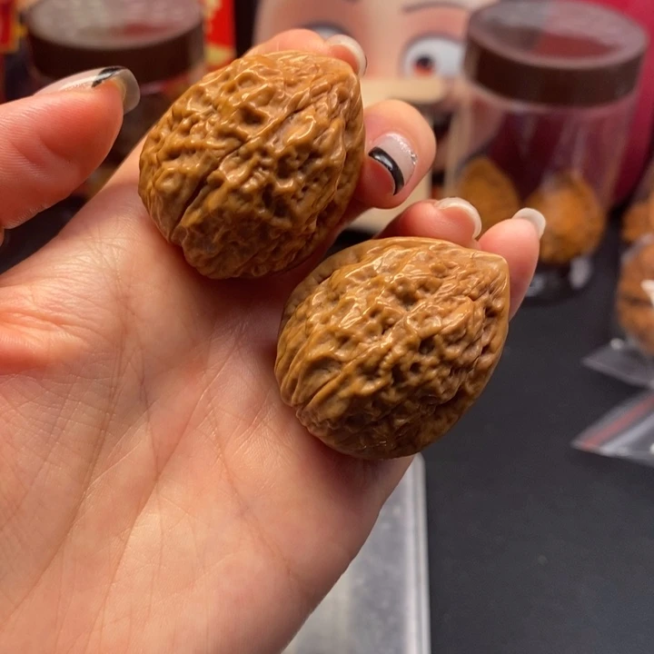 文玩核桃把件甲壳虫