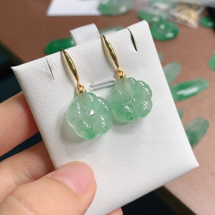 石英质玉银S925镶嵌颈饰