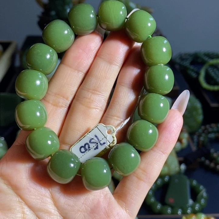 和田玉未镶嵌套链阵**行