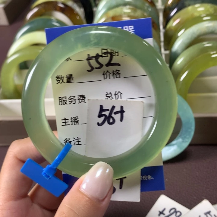 未镶嵌蛇纹石玉手镯552