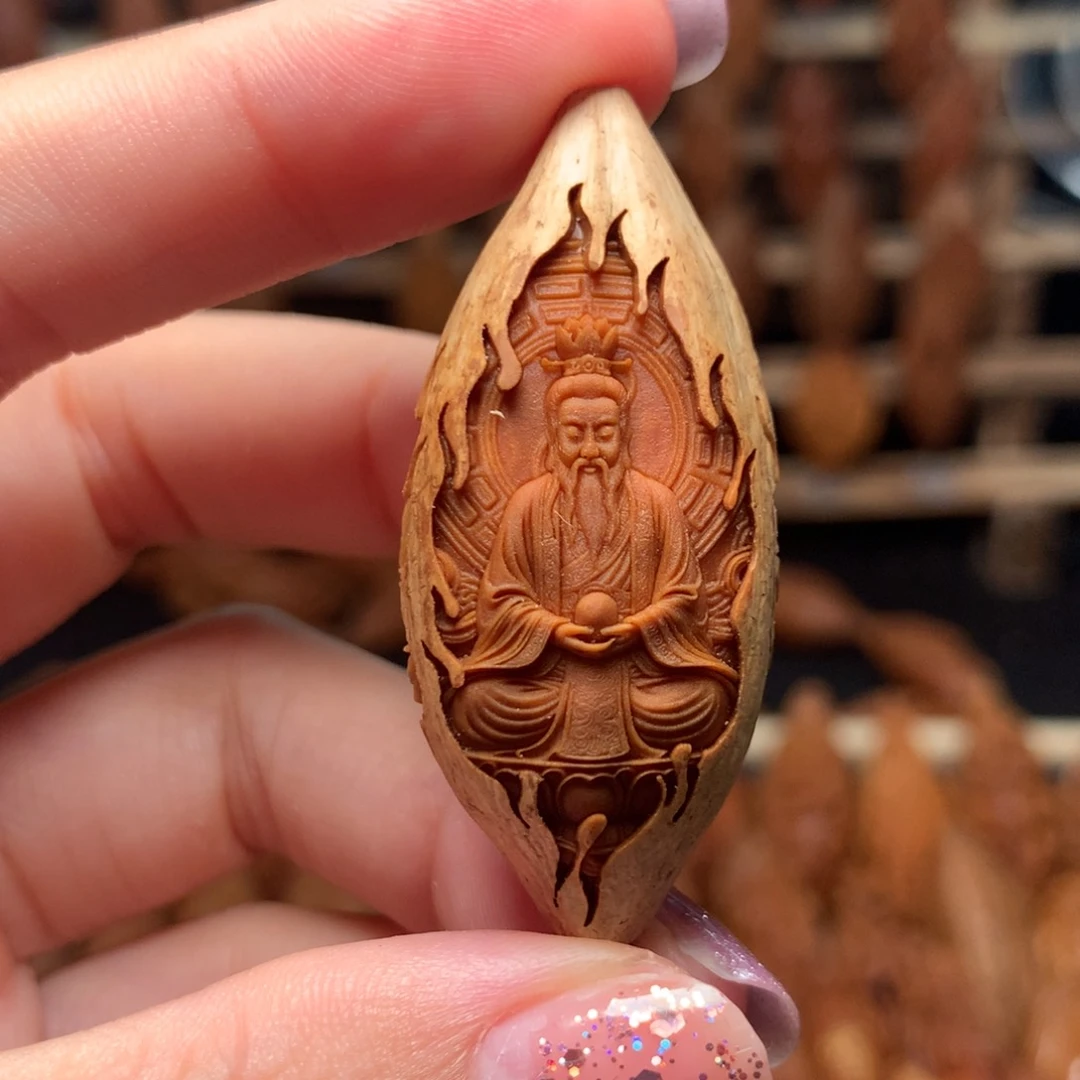 把件橄榄核三清祖师