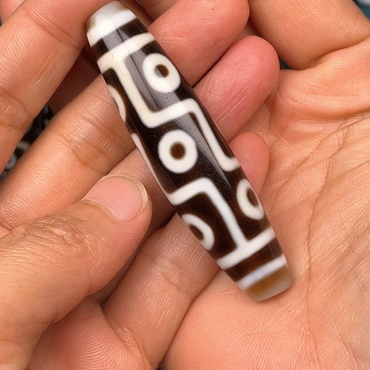 知***行玛瑙/玉髓未镶嵌颈饰