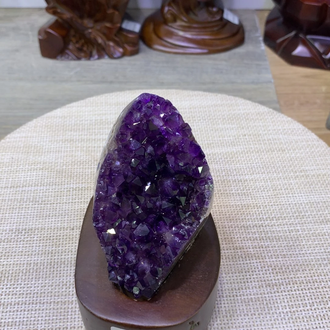 紫晶大型摆件（非配饰）未镶嵌