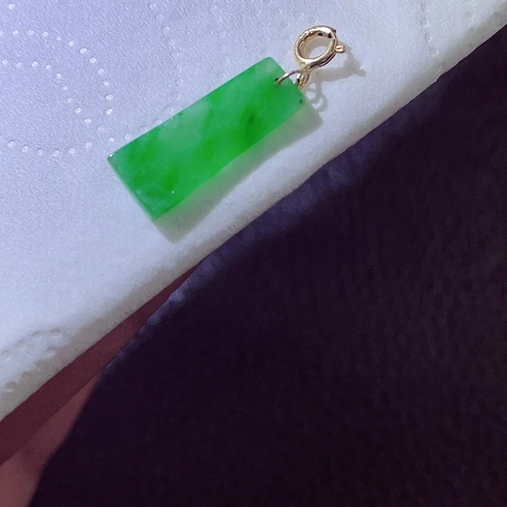 颈饰18K金镶嵌翡翠翡翠